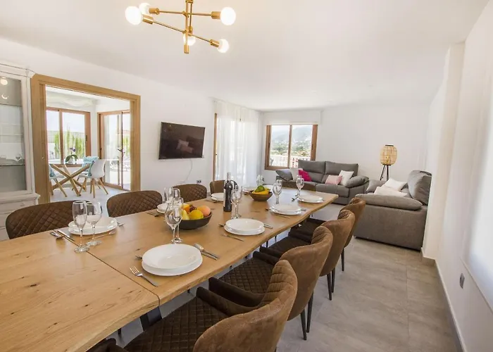 Guzman - Grandiosa Βίλα Κάλπε